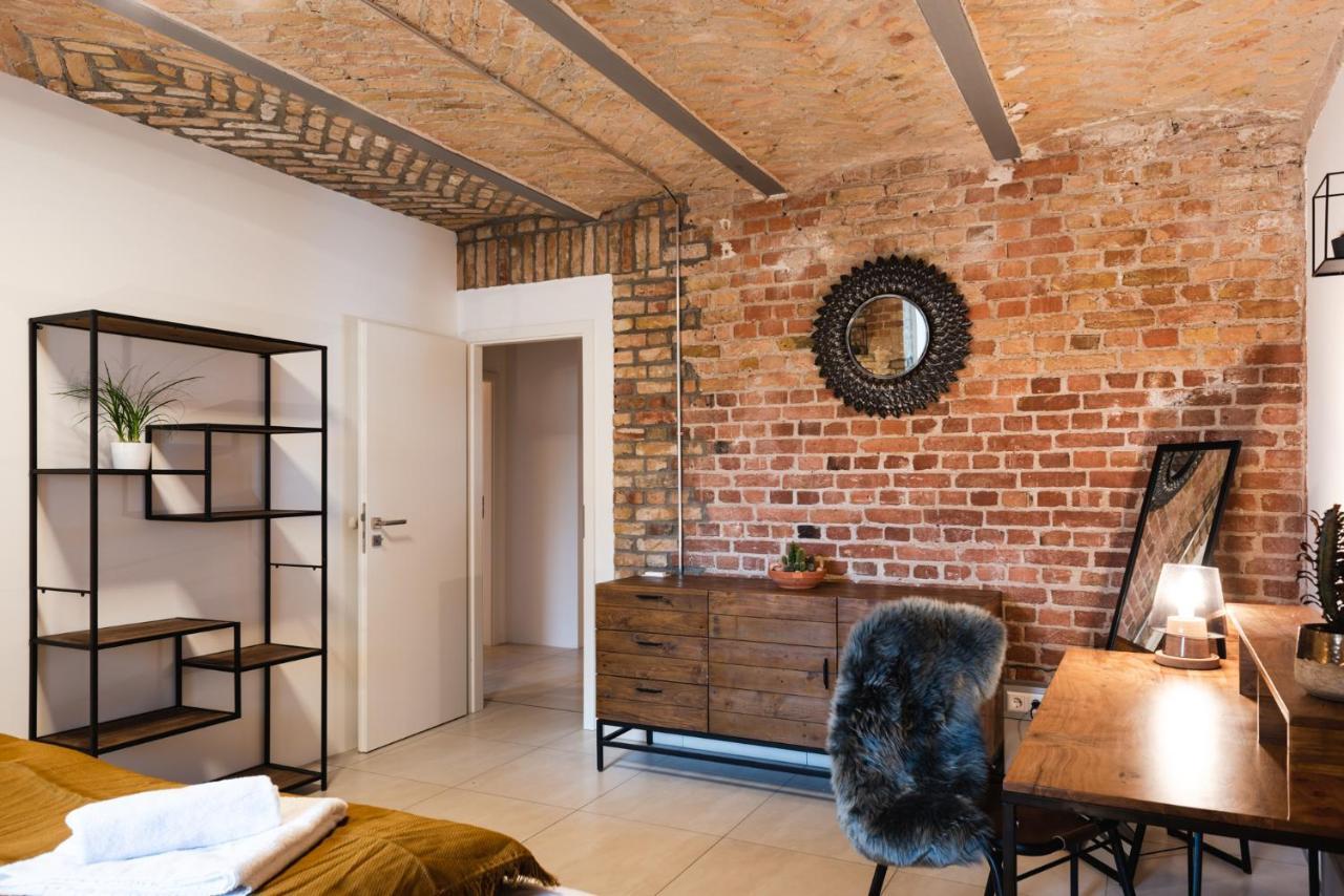 Luxurious Urban Living - Premium Downtown Apartments Next To Hbf Берлин Екстериор снимка